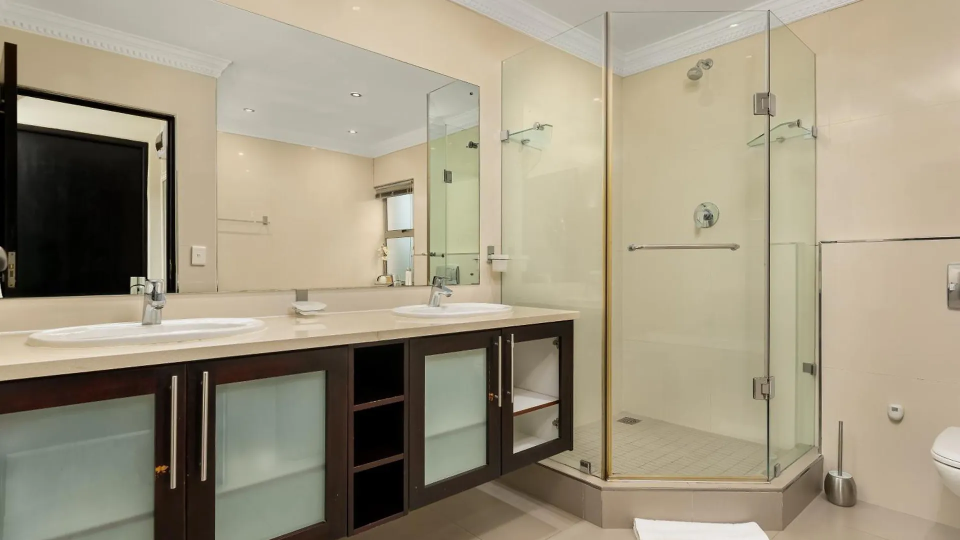 16 Belladonna Villa Cape Town