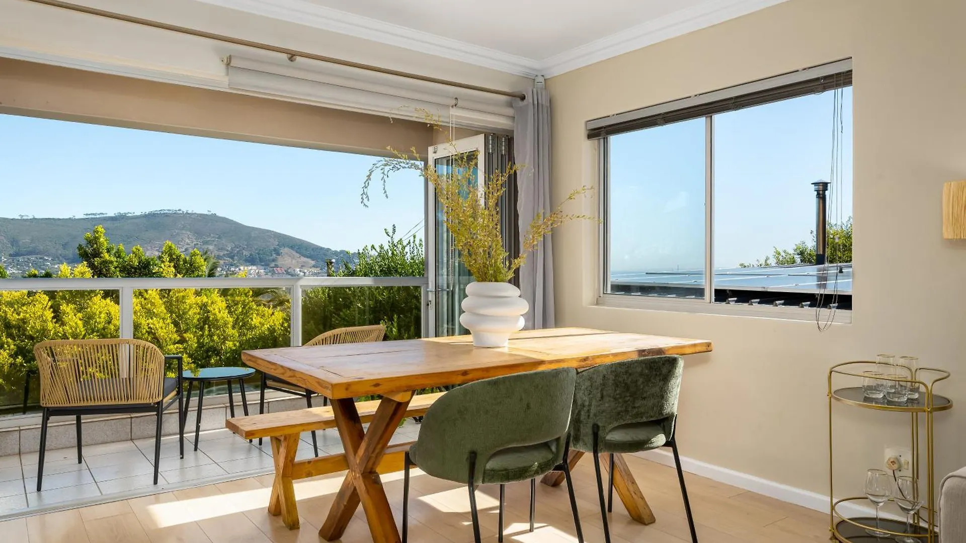 16 Belladonna Villa Cape Town 0*,